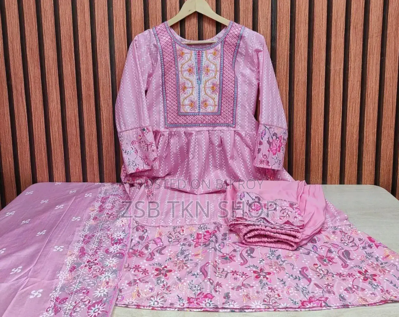 Readymade Gown