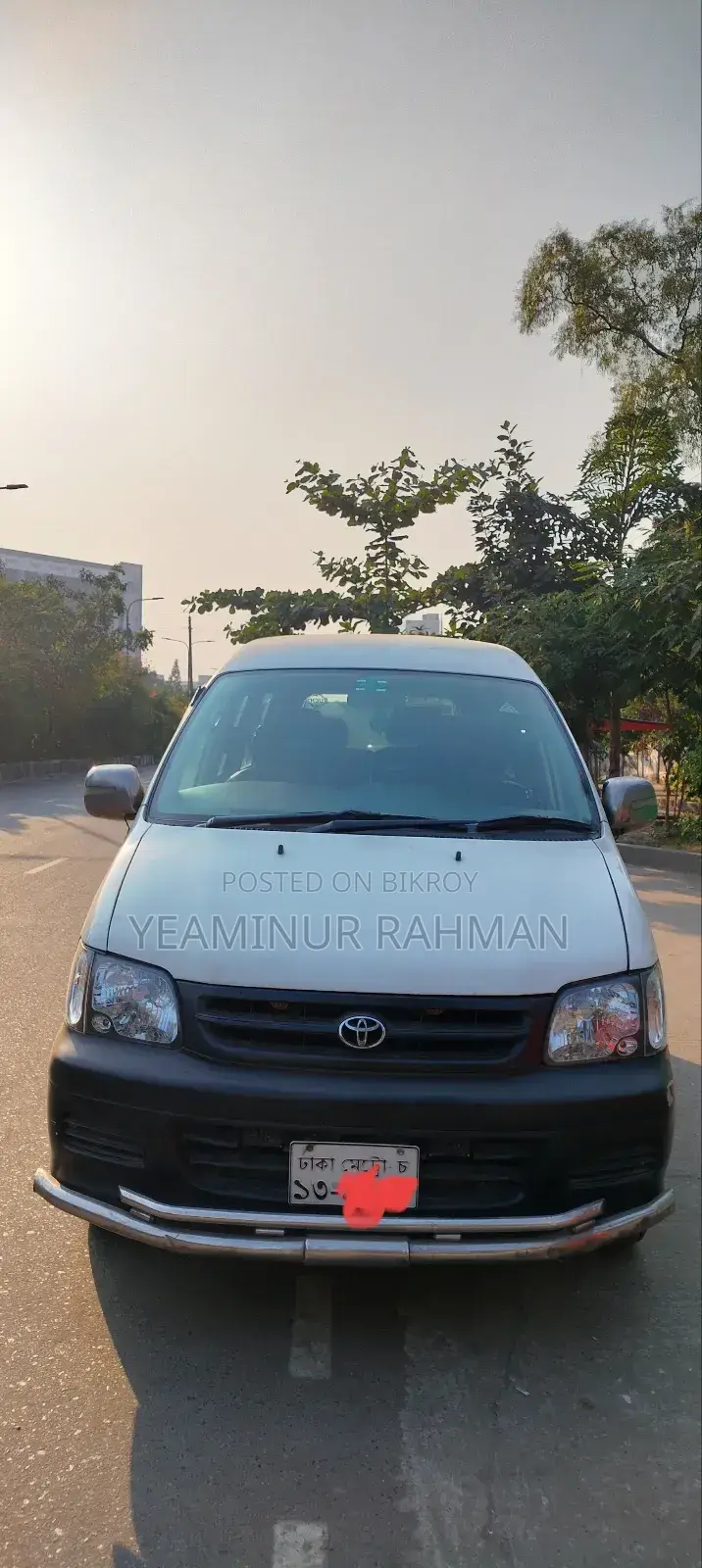 Toyota Noah 2.0 FWD (8 Seater) 2005 White