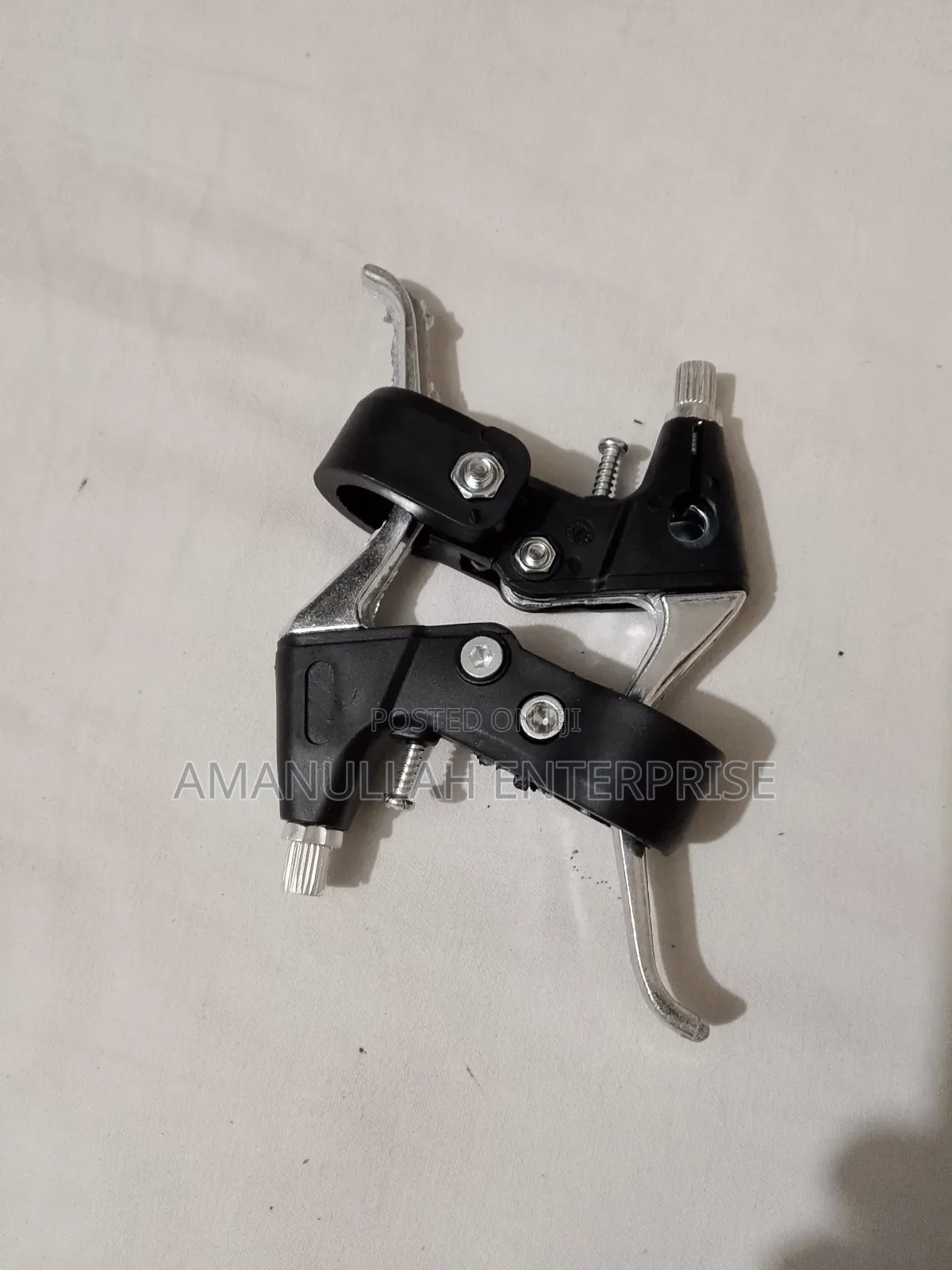 Pair of Bicycle Brake Levers, Used on Mountain Bikes, Road Bikes.