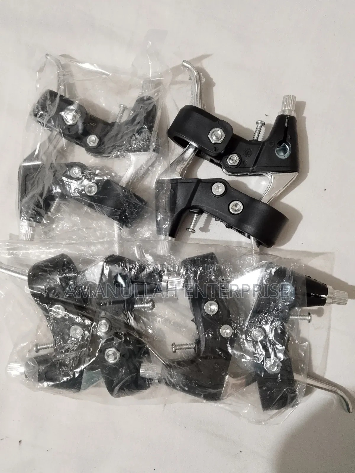 Pair of Bicycle Brake Levers, Used on Mountain Bikes, Road Bikes.