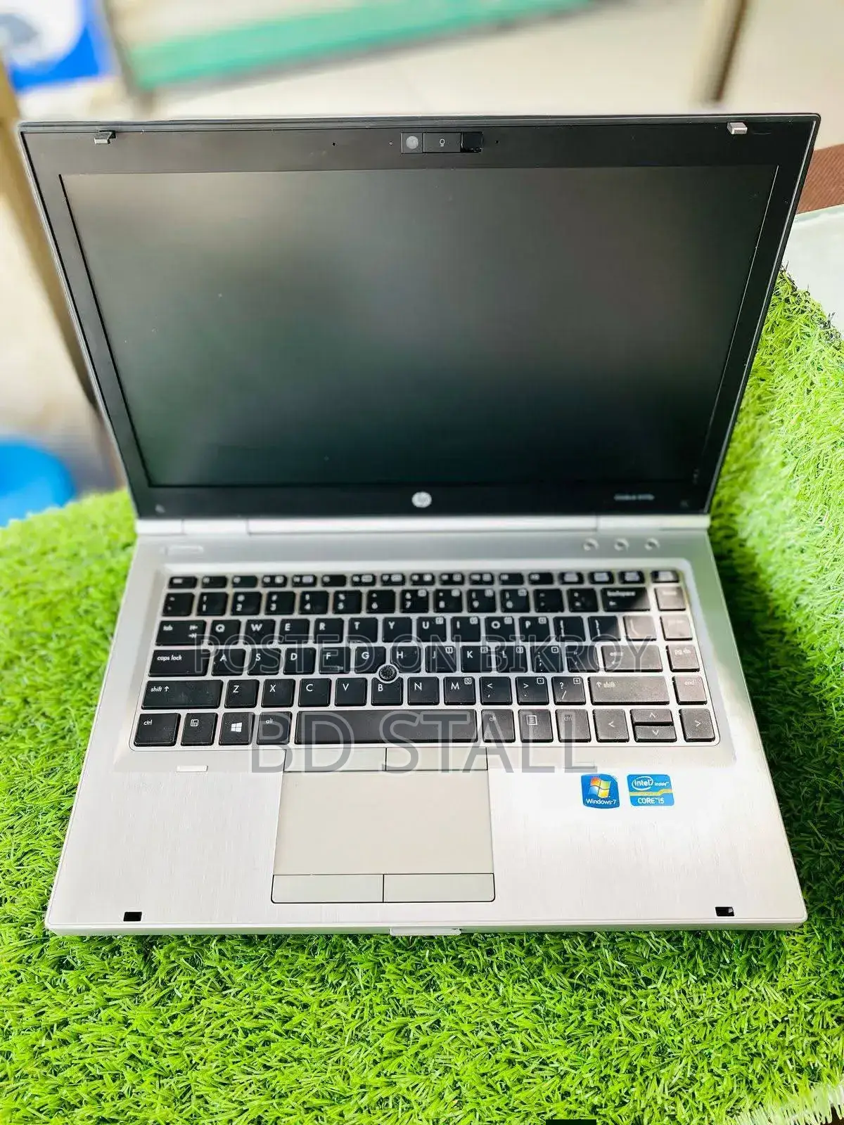 ল্যাপটপ HP EliteBook 8460P ৪জিবি Intel Core I3 এসএসডি ৭২জিবি
