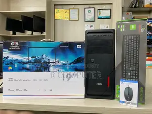 Desktop Computer 4GB Intel Core I7 SSD 128GB