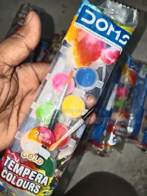12 Colour Tube With Brush for Students