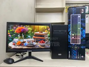 Desktop Computer 8GB Intel Core I5 SSD 128GB