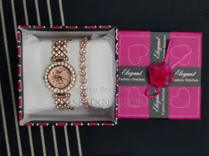 Ladies Watch With Bracelet (Real Picture)