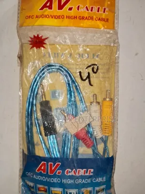 এভি কেবল ১ বাই ৩