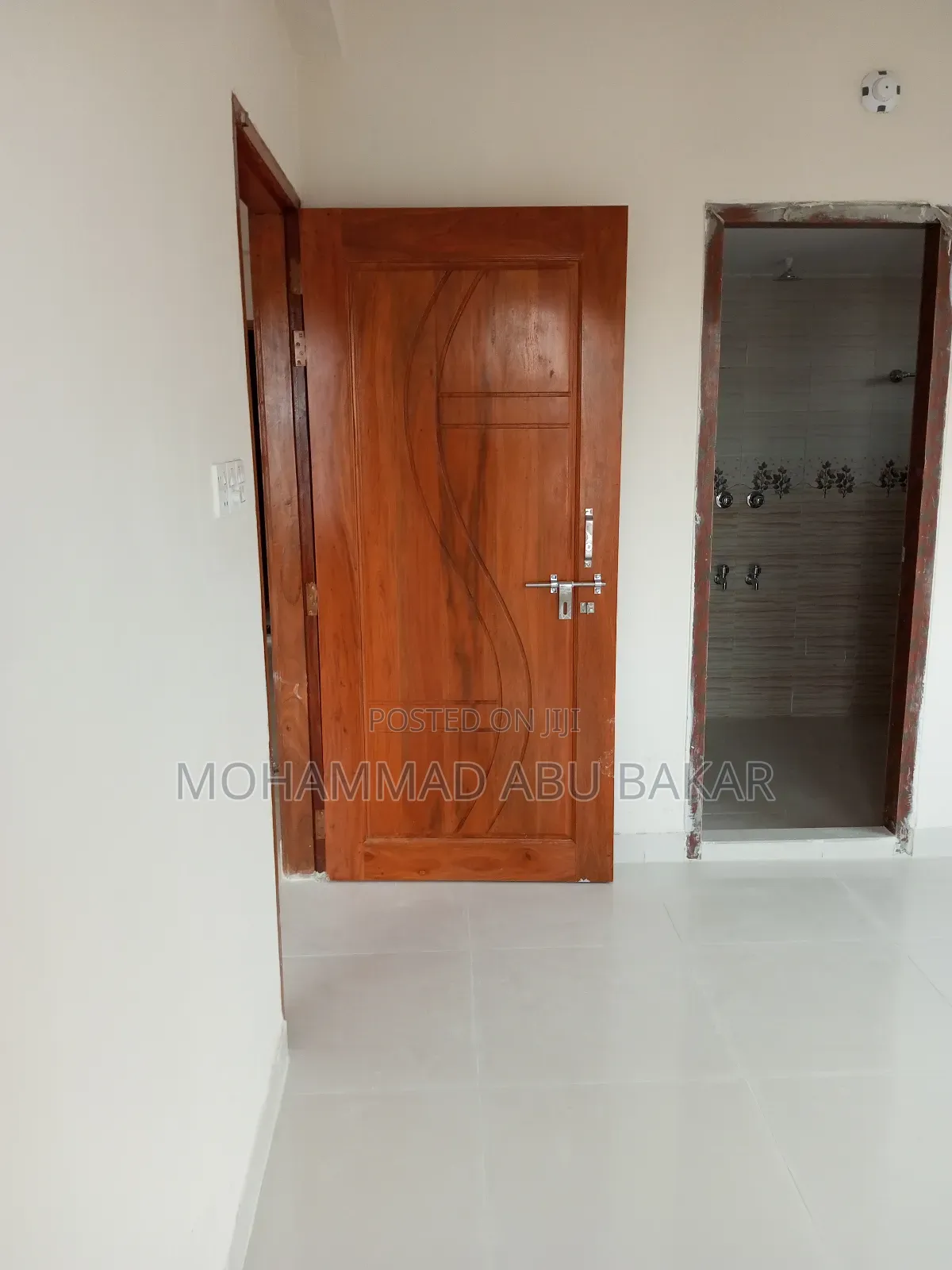 3bdrm Apartment in Malibag for Rent