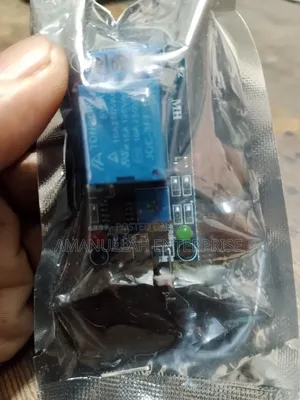 এলডিআর (LDR) সহ রিলে মডিউল।