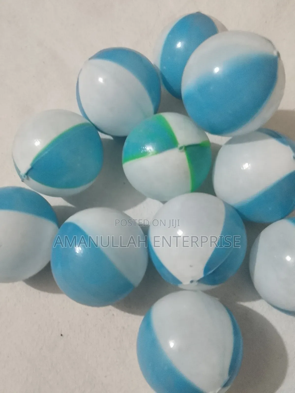 Plastic Balls 07 PCS