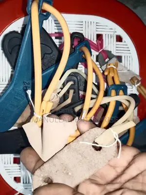 গুলতি ০২ পিস