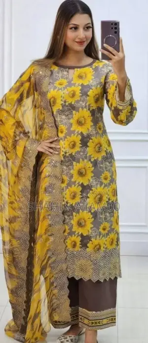 ডিজিটাল প্রিন্টেড ৩ পিস উইথ লেস ওয়ার্ক