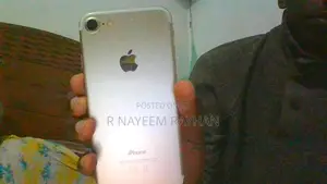 Apple iPhone 7 128 GB Gold