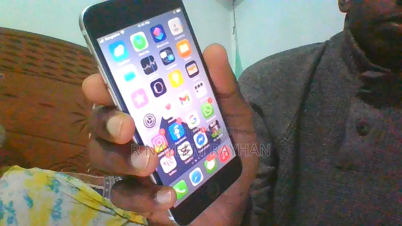 Apple iPhone 7 128 GB Gold