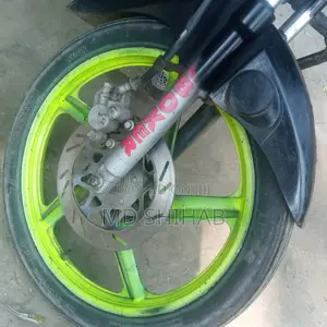 Royal Motorcycle 2016 Red