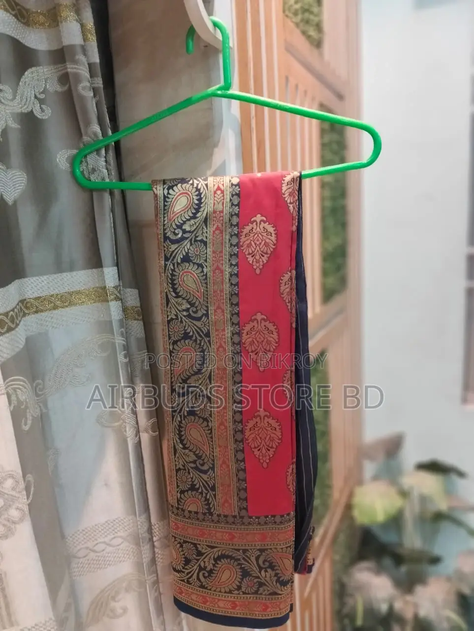 Indian Katan Sari