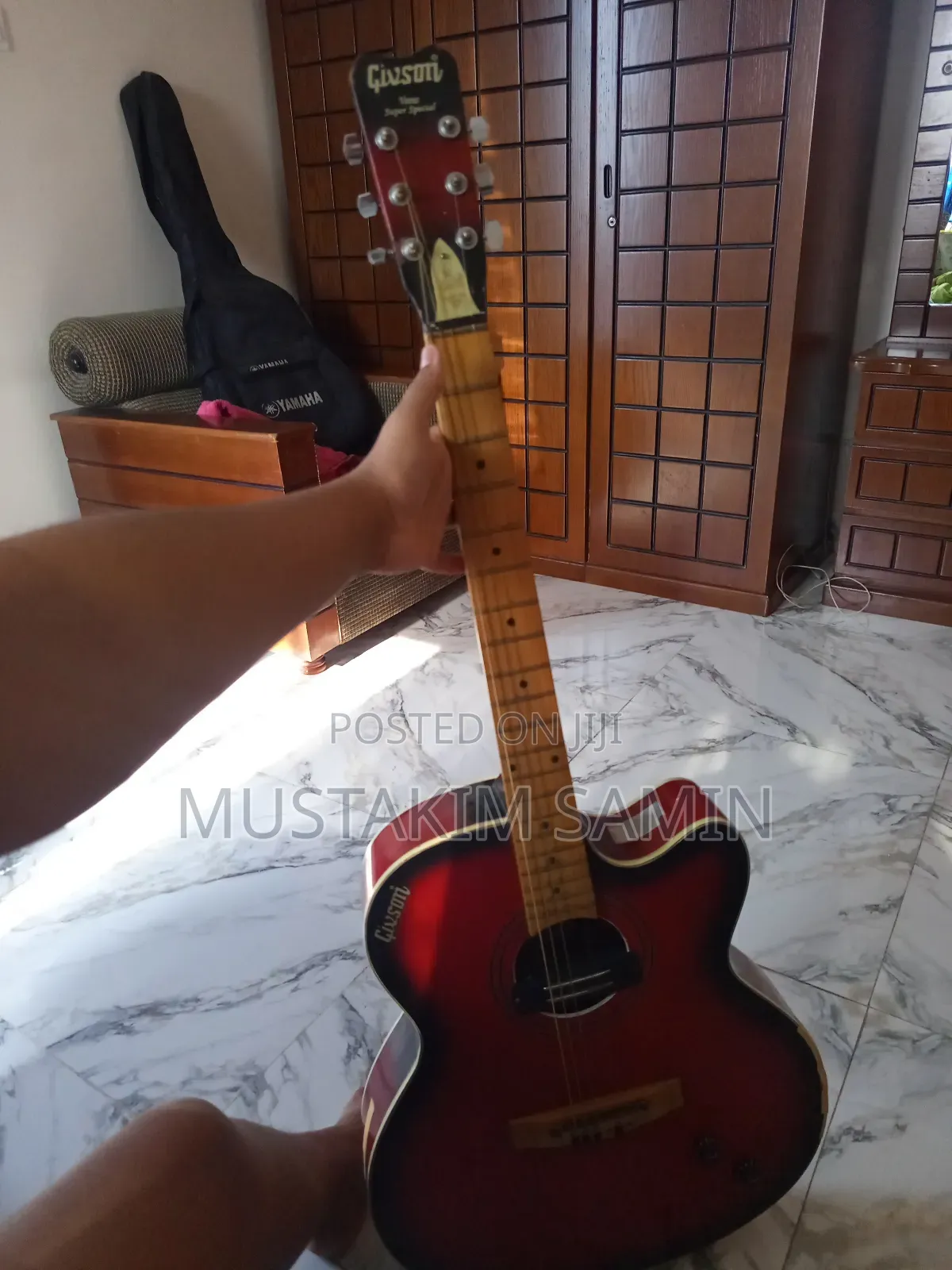 You Second Hand Guitar