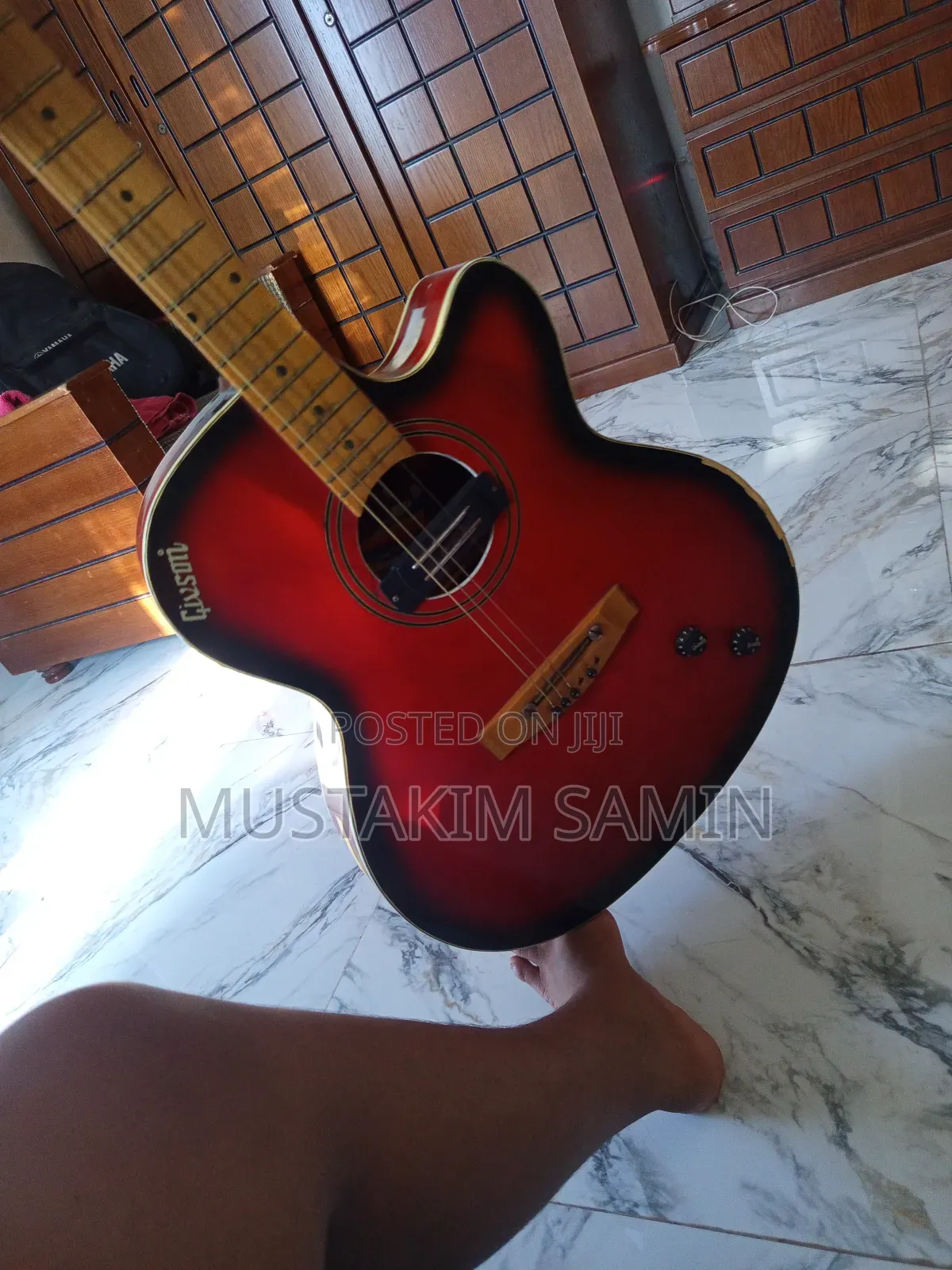 You Second Hand Guitar