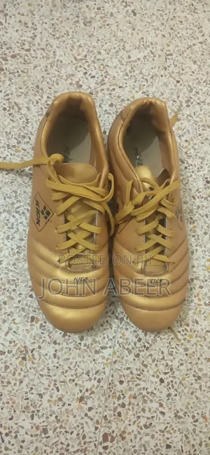 Size 42. Used Football Boots
