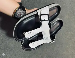 চামড়ার স্লিপার