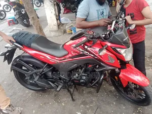 Honda Hornet 2019 Red