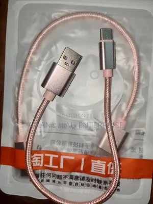 Nylon Braided Usb-a to Usb Type-C Charging Cable With Aluminum Alloy.