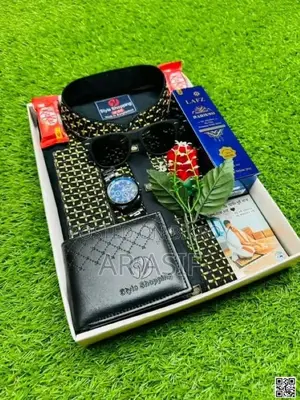 রয়েল ব্ল্যাক কম্বো রয়েল ব্ল্যাক কম্বো –