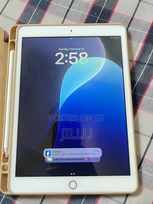 Apple iPad 10.2 (2021) 32 GB Pink