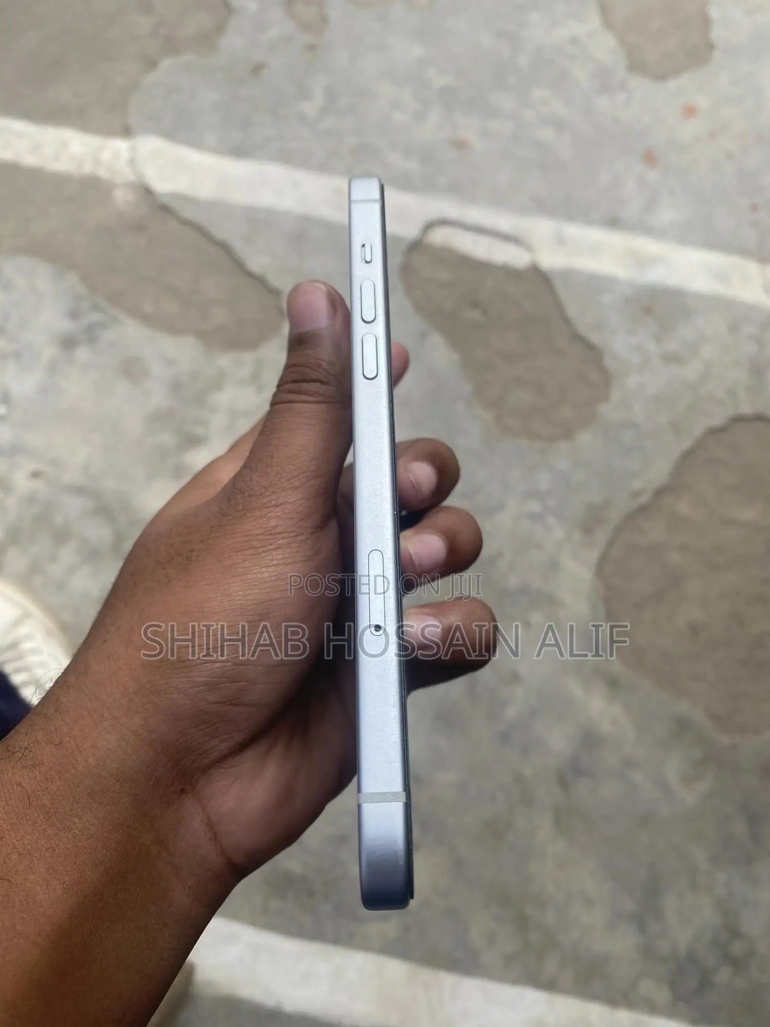 অ্যাপল আইফোন ১৫ প্লাস ১২৮ জিবি সাদা