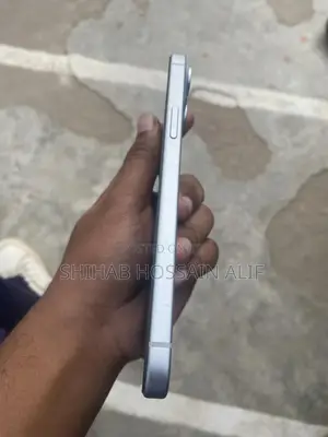 অ্যাপল আইফোন ১৫ প্লাস ১২৮ জিবি সাদা