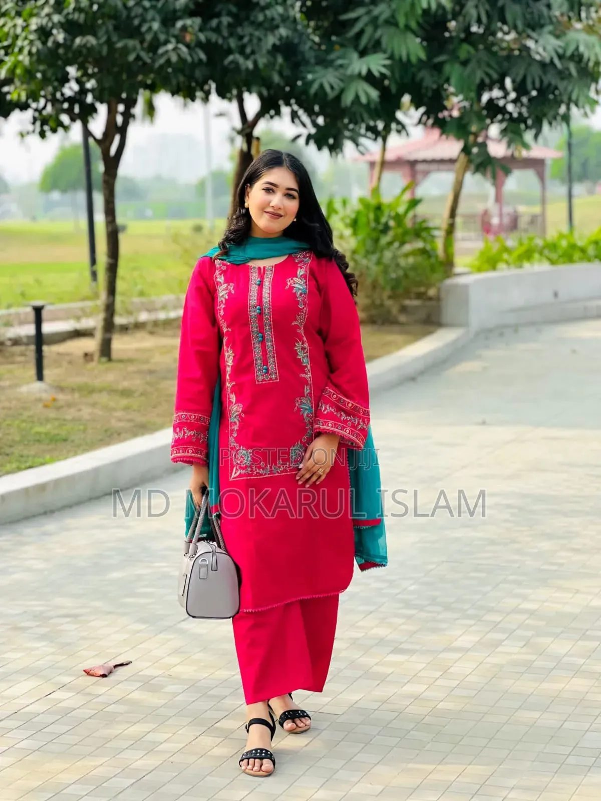 ⭐Ready-made Three Piece Set.

⭐Luxurious Soft Cotton Fabrics❤️