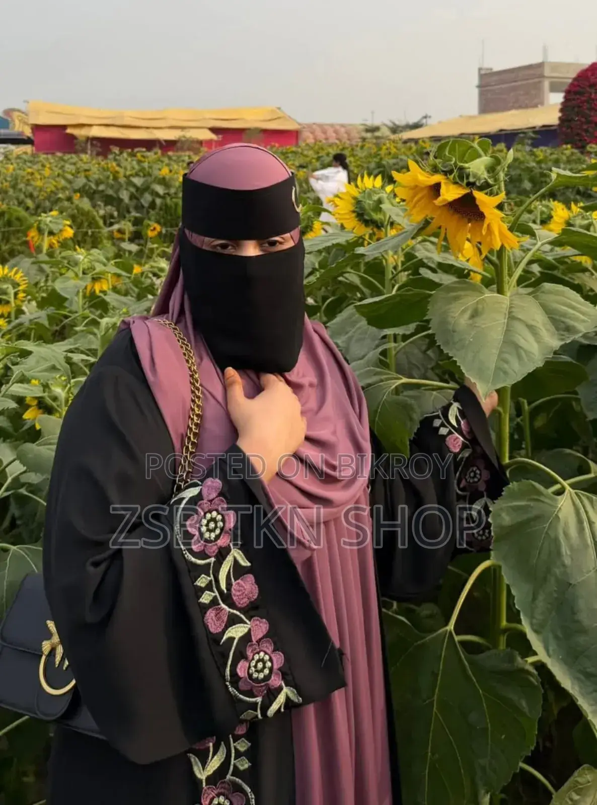 এমব্রয়ডারি কটি বোরকা (উইথ হিজাব) হাই কোয়ালিটি