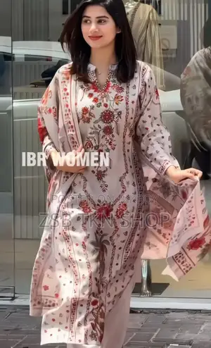 Digital Print Three Piece লেস ওয়ার্ক ডিজাইনের রেডিমেড থ্রি পিস