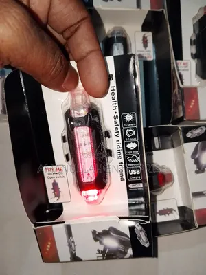 USB Rechargeable LED Bike Tail Light (01 Pcs)