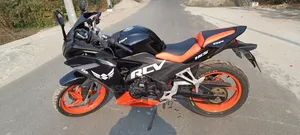 এইচ পাওয়ার ম্যাক্স-জেড ১৫০ ২০১৯ কালো