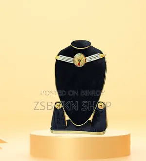 নারীদের জন্য নেকলেস সেট এবং কানের দুল ৪৪১৭