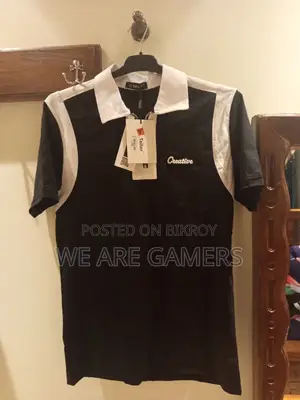 New Premium Zipper Polo T-Shirt for Sale Brand New Size L Price 700
