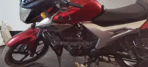 Yamaha 2016 Red