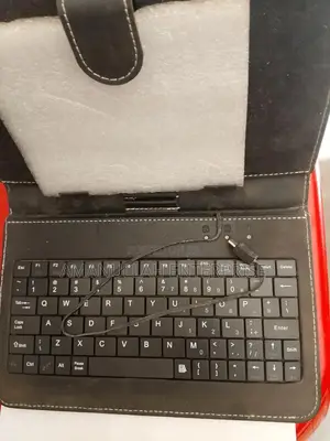 Universal 7" Tablet Keyboard Case | Micro Usb Wired Folio Cover