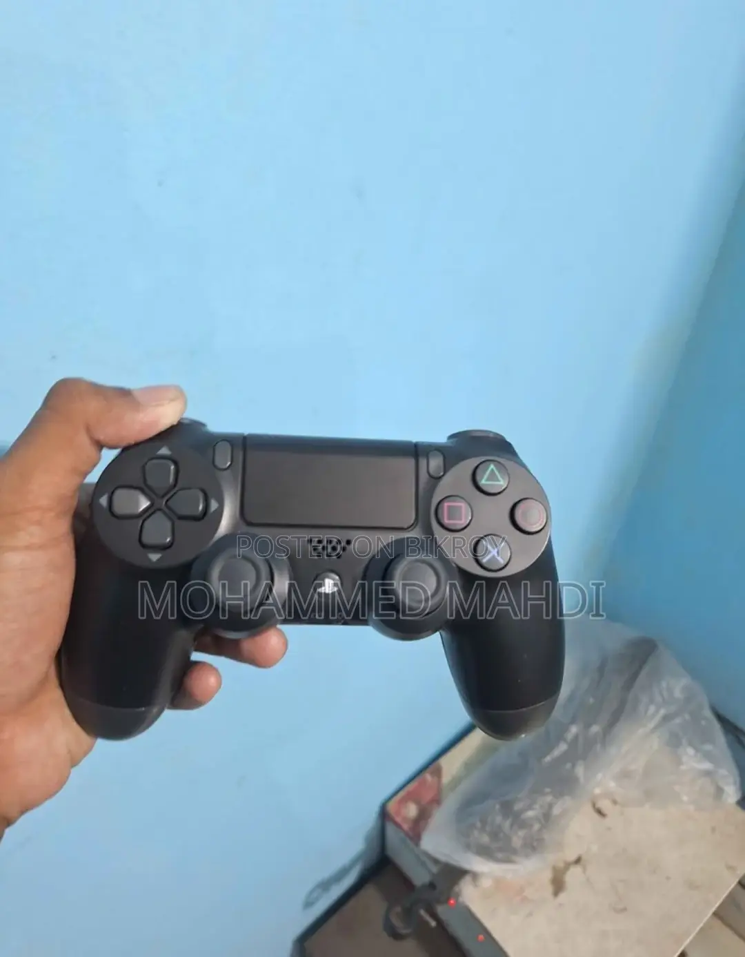 PS4 Controller/ Dualshock 4