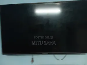৪২ ইঞ্চি এবং চমৎকার একটি টিভি
