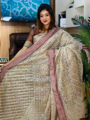 মাসলিন অর্গানজা শাড়ি