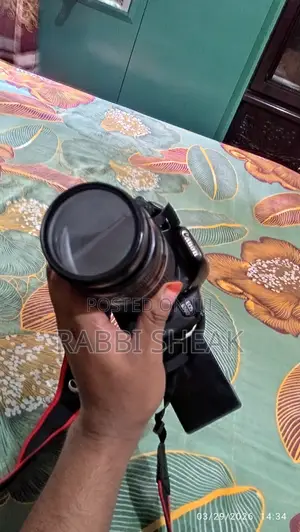 Canon 650d Sell Dibo. Full Fresh Battery And Charger Aca