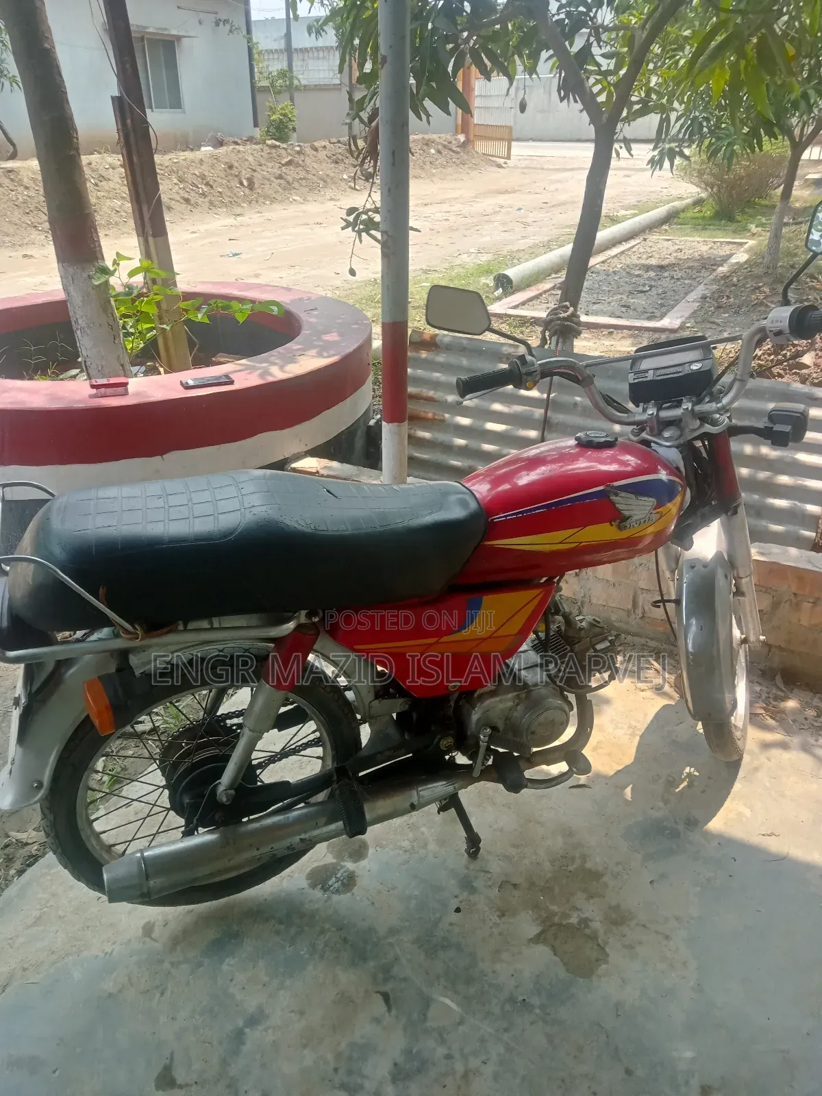 CAD 2018 Red
