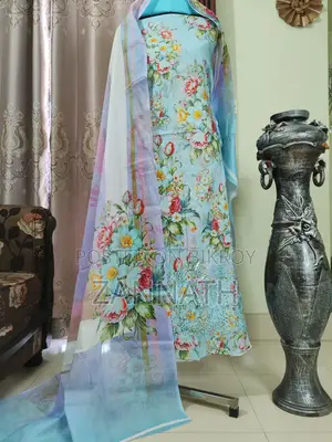 প্রিমিয়াম এমব্রয়ডারি করা সুতির ড্রেস