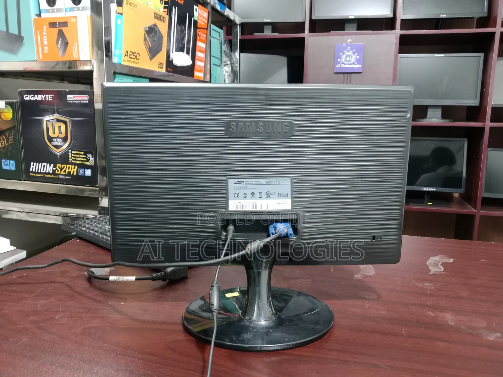 Samsung | Sa300 - 19inch Hd+ Monitor Full Fresh