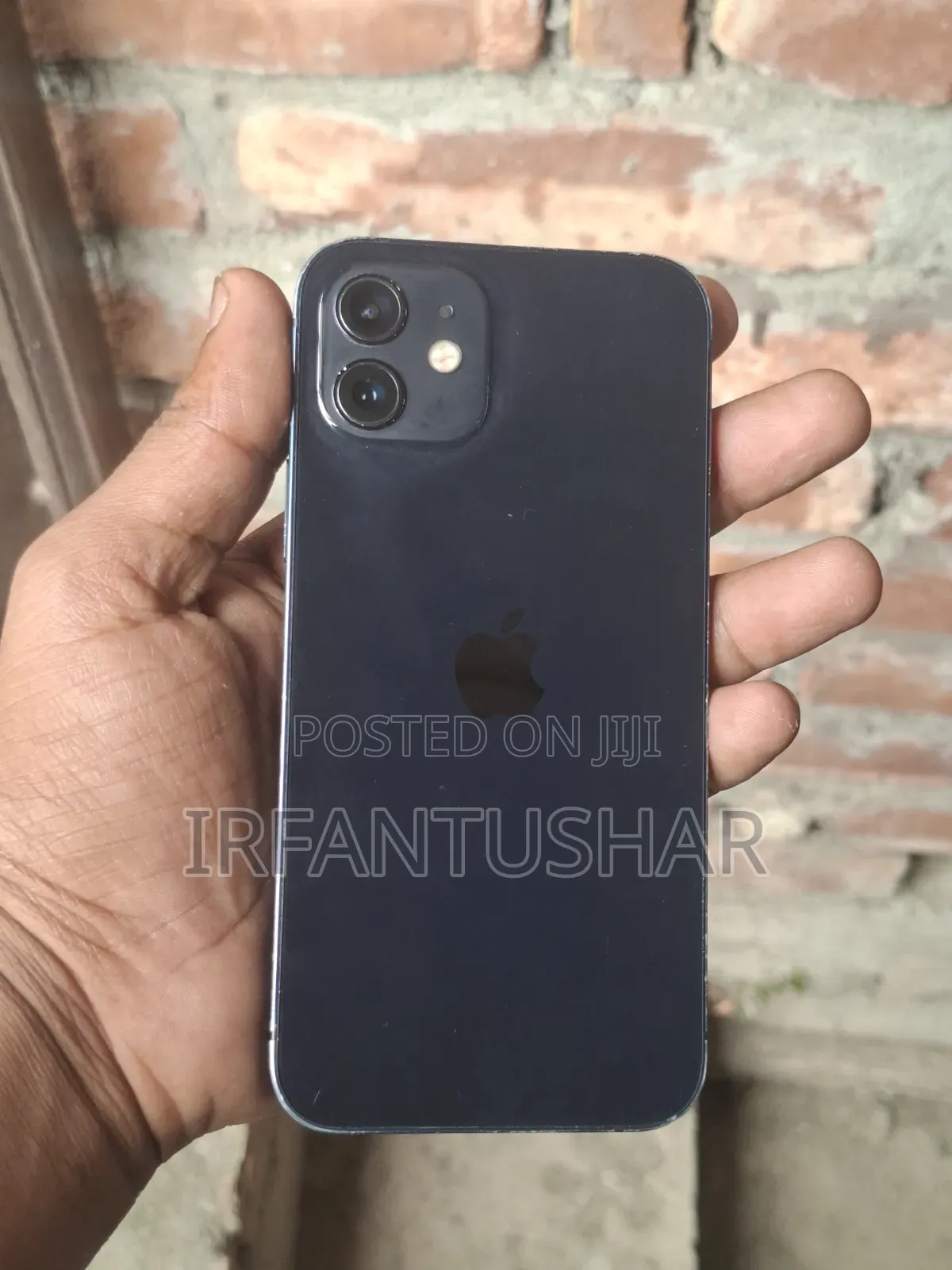 অ্যাপল আইফোন ১২ ৬৪ জিবি ব্ল্যাক