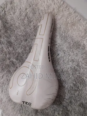 স্যাডল / বাইসাইকেল সিট