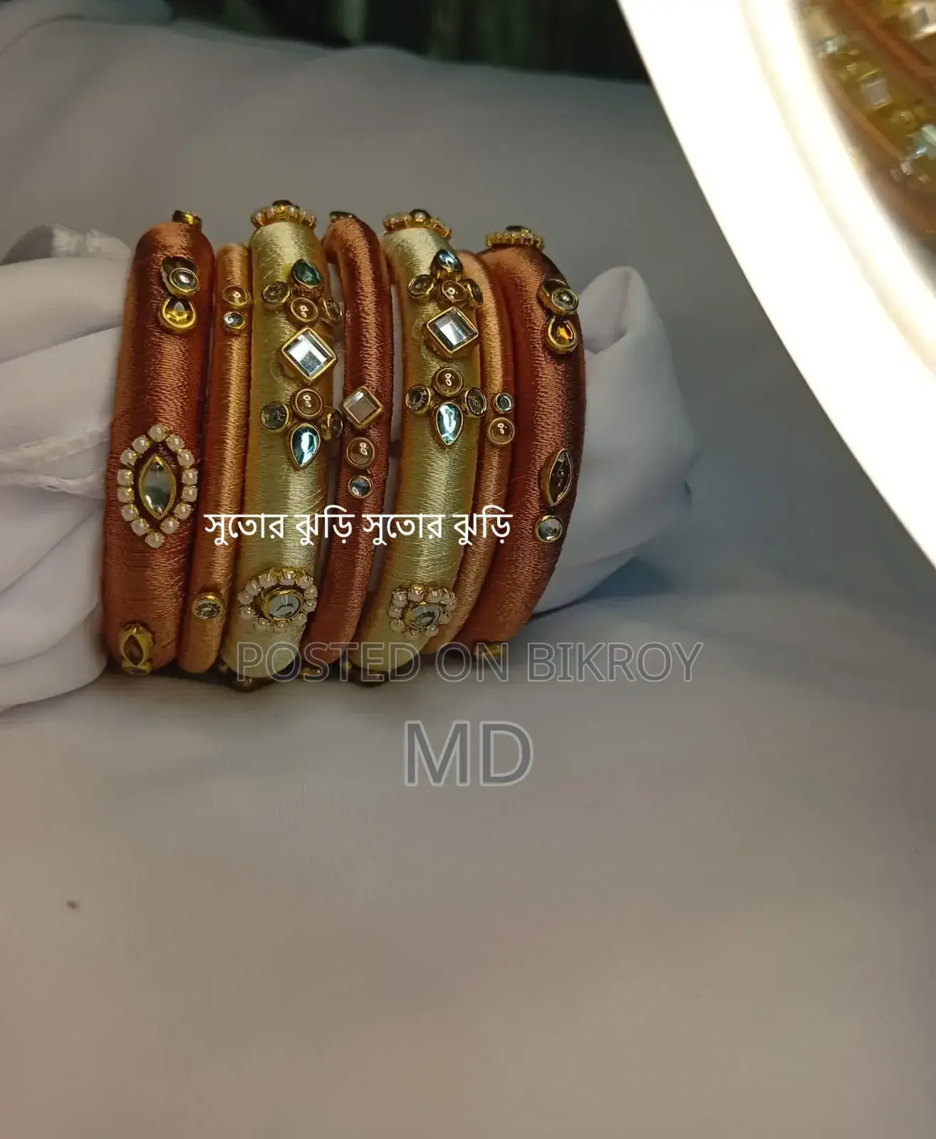 New Modern and Attractive Handcrafted Thread Bangles