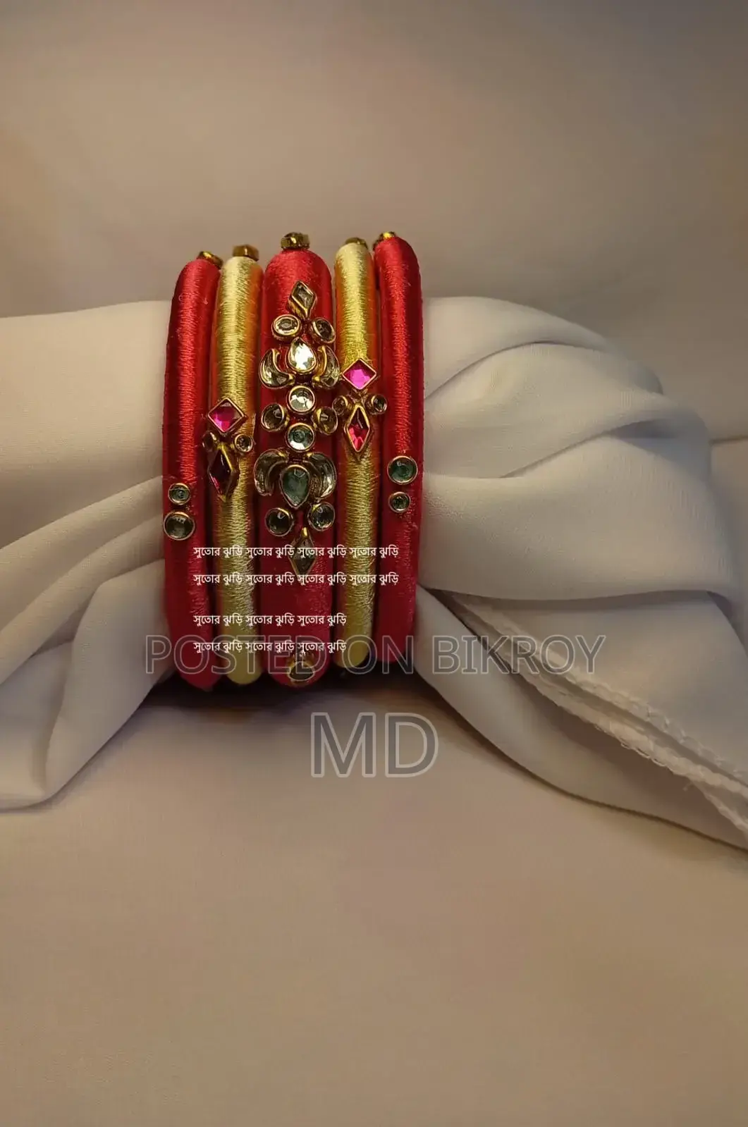 New Modern and Attractive Handcrafted Thread Bangles