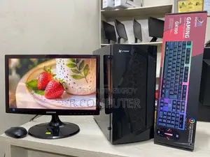 Desktop Computer 8GB Intel Core I7 SSD 256GB
